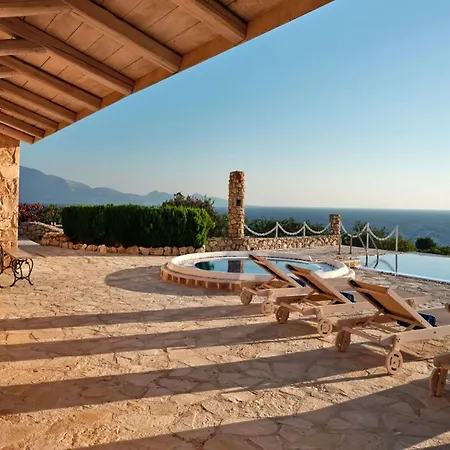Elegant Zante - Divas - 6 Bedrooms - Infinity Pool - 100 Metres To The Sea - Short Drive To Agios Nikolaos Villa